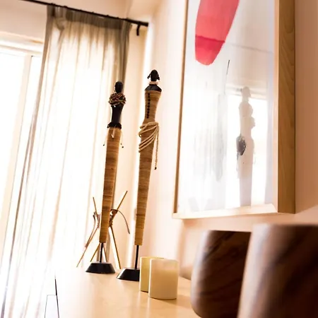 Amazing With Pool • 2 Bed, Wifi, Golf B2 *