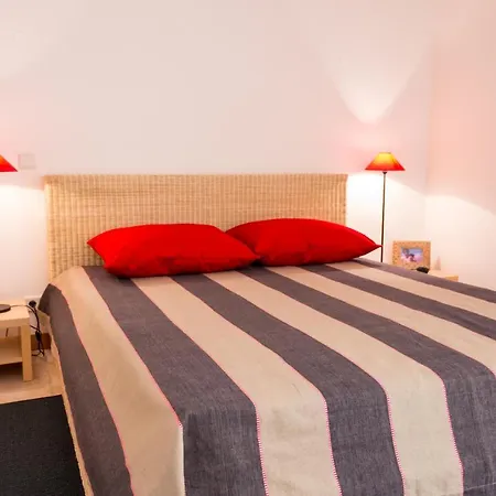 Сasa de vacaciones Amazing With Pool • 2 Bed, Wifi, Golf B2 *