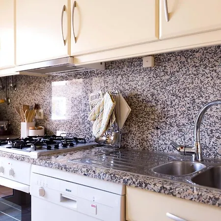Amazing With Pool • 2 Bed, Wifi, Golf B2 Vakantiehuis Quarteira